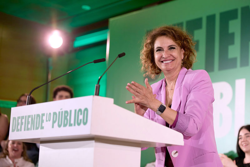 Montero anuncia el aumento de las especialidades en el Hospital San Juan de la Cruz